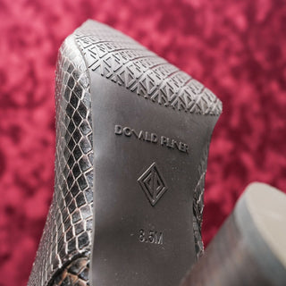 Donald Pliner Women Houda Dark Brown Snake Print Leather Zip Knee Boots sz 8.5