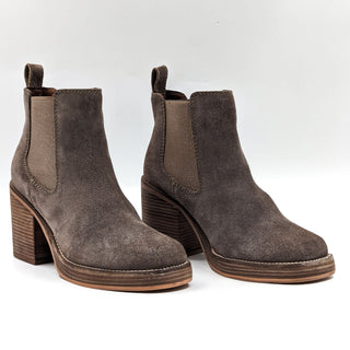 Diba True Women Ser Esta Grey Suede Vintage 90s Square toe Boots size 8.5