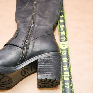 Born Women Deb Black Leather Zip Buckle Tall Moto Riding Boots sz 8