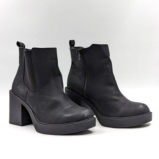 Torrid Women Black PU Platform Wide fit Chelsea Heel Boots size 10.5W