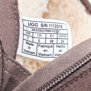UGG Women Selima Brown Waterproof Suede Plush Lined Ankle Boots size 7