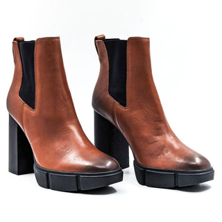 Steve Madden Women Revised Cognac Leather Platform Heeled Chelsea Boots size 10