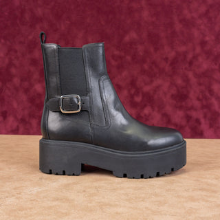 Marc Fisher Women Dacilla Black Leather Moto Biker Ankle Boots sz 6