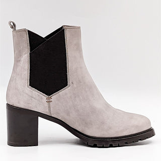 Ross&Snow Women Susana Grey Nubuck Leather Chelsea Lug Boots sz 9US