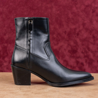 Stuart Weitzman Women Tate Black Leather Western Block Heel Ankle Boots sz 9