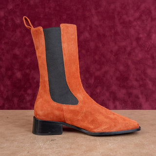 Neous Women Fine Smooth Orange Suede Slip-on Chelsea Fashion Boots sz 8US EUR38