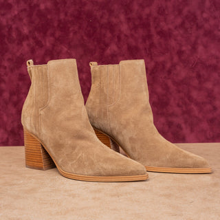Marc Fisher Wmn Oshay Cloud Suede Western Pointy Toe Ankle Boots size 12