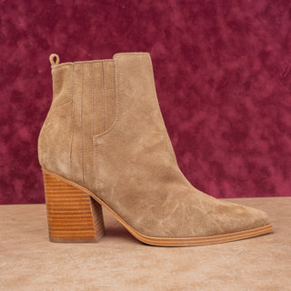 Marc Fisher Wmn Oshay Cloud Suede Western Pointy Toe Ankle Boots size 12