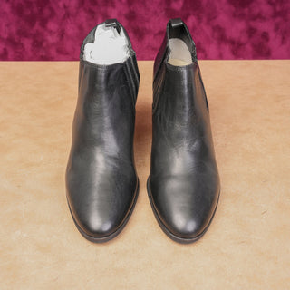 Michael Kors Women Black Leather Western Low Chelsea ankle boots size 11