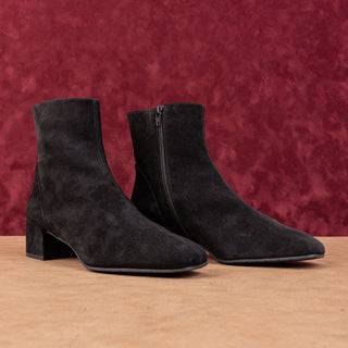 Aquatalia Women Dress Office Black Suede Zip Ankle Fashion Boots sz 9