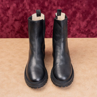 Cole Haan Women Grand 360 Black Leather Classic Chelsea Ankle Lug Boots sz 9.5