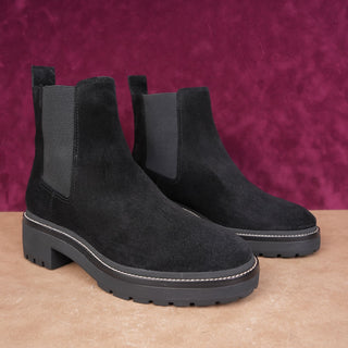 Tory Burch Women Black Suede TT Logo Lug fashion Chelsea Boots sz 8.5