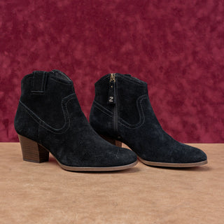 Zodiac Women Kela Black Suede Western Zip Ankle Boots size 9.5