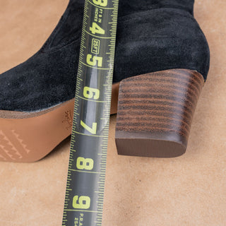Zodiac Women Kela Black Suede Western Zip Ankle Boots size 9.5