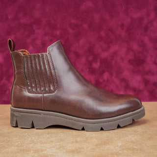 BOC Women Erin Comfort Vegan Brown Leather Chelsea Boots size 6