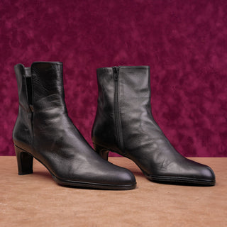 Stuart Weitzman Women Black Leather Vintage Retro 90s Zip Ankle Boots sz 8.5