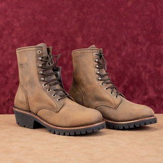 Chippewa Men Classic 2 8" Logger Wide Brown leather Vibram Lace-up Boots 10.5EE