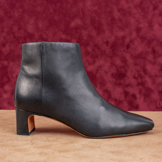 Vince Women Silvana Black Leather Dress Office Square Ankle Boots 9.5US EUR40.5