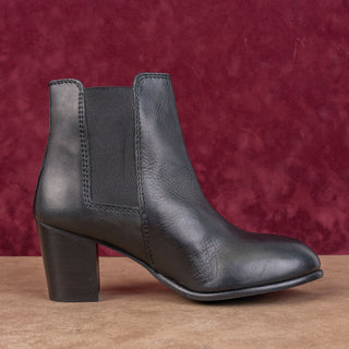 Diba True Women Vintage Retro 90s Black Leather Round Toe Ankle Boots sz 8