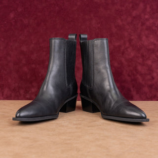 Stuart Weitzman Women Black Leather Western Chelsea Ankle Boots sz 9.5US EUR40