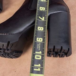 Tory Burch Women Black Leather Miller Chelsea Slip-on Lug Sole Boots sz 9.5