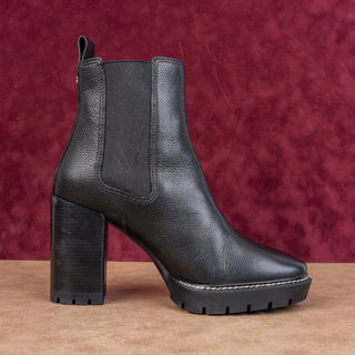 Tory Burch Women Black Leather Miller Chelsea Slip-on Lug Sole Boots sz 9.5