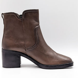 Naturalizer Women Emmy Brown Leather Square Toe Dressy Boots size 12