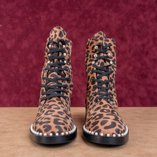 Stuart Weitzman Women Sondra Leopard Print Combat Boots Size 8