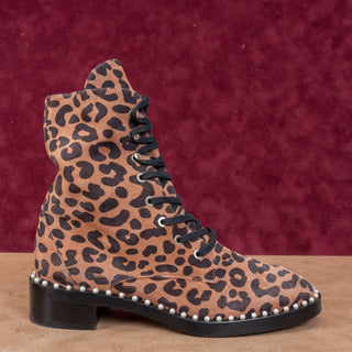 Stuart Weitzman Women Sondra Leopard Print Combat Boots Size 8