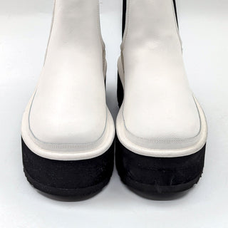 UGG Women Neumel Platform Shearling lined White Chelsea Boots size 8