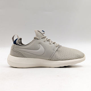 Nike Women Roshe Two Wolf Grey Fabric 844931-008 Sneakers size 8