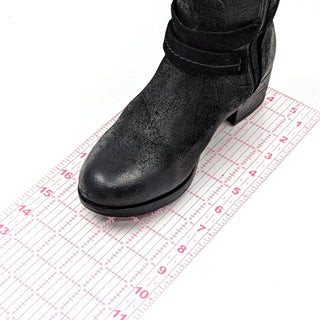 UGG Women Darcie Black Leather Tall Fashion Heel Boots size 5