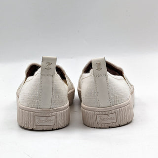 Zodiac Women Ciara Slip-on White Canvas Summer Sneakers size 8