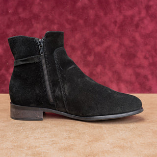 La Canadienne Women Black Suede Low Fashion Fall Ankle Chelsea Boots sz 7.5