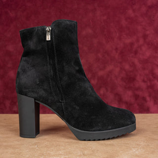 La Canadienne Women Myranda Black Suede Waterproof Dressy Fashion Boots sz 9