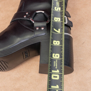 DKNY Women Nolan Vegan Leather Harness Moto Biker Ankle Boots sz 7