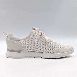 UGG Women Tay Knit Triple White Mesh Walking Shoes size 11