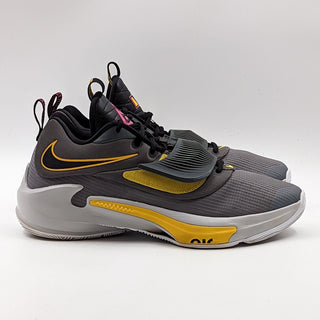 Nike Men Zoom Freak 3 Iron Grey Yellow DA0694 Athletic Basketball sneakers sz 13