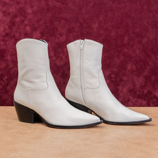Black Suede Studio Wmn Modern Western Cowboy Leather Festival Boots 8US EUR38