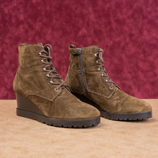 Aquatalia Women Chance Brown Suede Lace-up Zip Wedge Ankle boots sz 9.5
