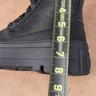 Sorel Women Caribou X Lace Black Leather Waterproof Platform Boots 6US EUR37