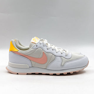 Nike Women The internationalist Artic Orange Retro Athtletic Sneakers size 9