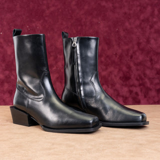 Aeyde Women Bill Black Leather Dress Office Ankle Fashion Boots sz 7US EUR38