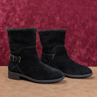 Cole Haan Women Black Suede Waterproof Slip-on Lug Fleece Lined Boots sz 8