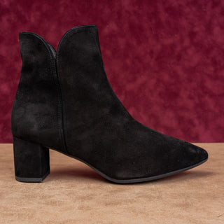 Aquatalia Women Kaylani Black Suede Fashion Dress Cutout Ankle Boot sz 12