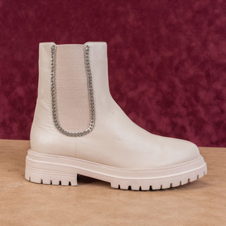 Vaneli Women Natta Ivory Leather Chain Link Narrow Ankle Chelsea Boots sz 9.5