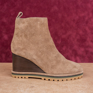 Tory Burch Women Brown Suede Zip Fashion Lug Round Wedge Ankle Boots sz 7.5