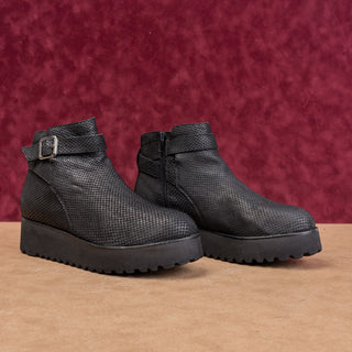 Jeffrey Campbell Women Festival Party Black Leather Platform Zip Ankle Boots 9.5