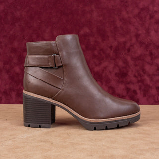 Naturalizer Women Madalyn Brown Faux Leather Waterproof Ankle Heel Boots sz 11