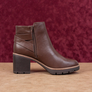 Naturalizer Women Madalyn Brown Faux Leather Waterproof Ankle Heel Boots sz 11